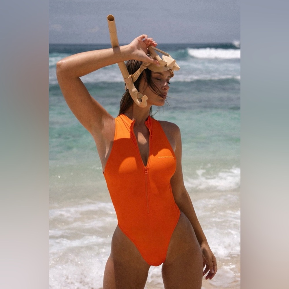 Rogue Season Leto One Piece Swimsuit Size Medium Orange Zip High Cut